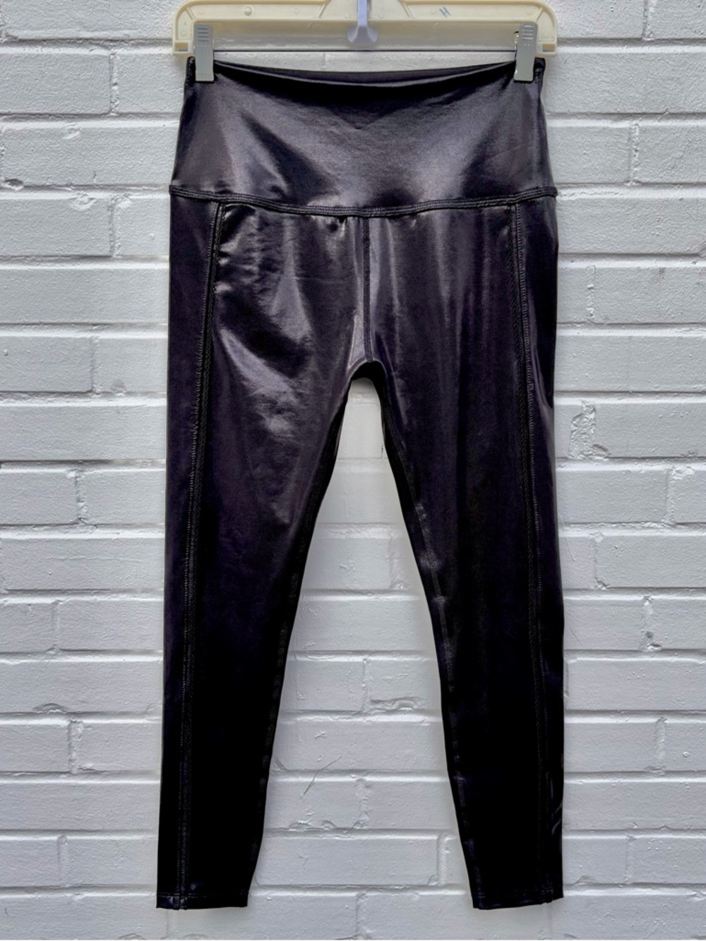 Beyond Yoga Black High Waist Shimmer Leggings,‎ SZ L EUC